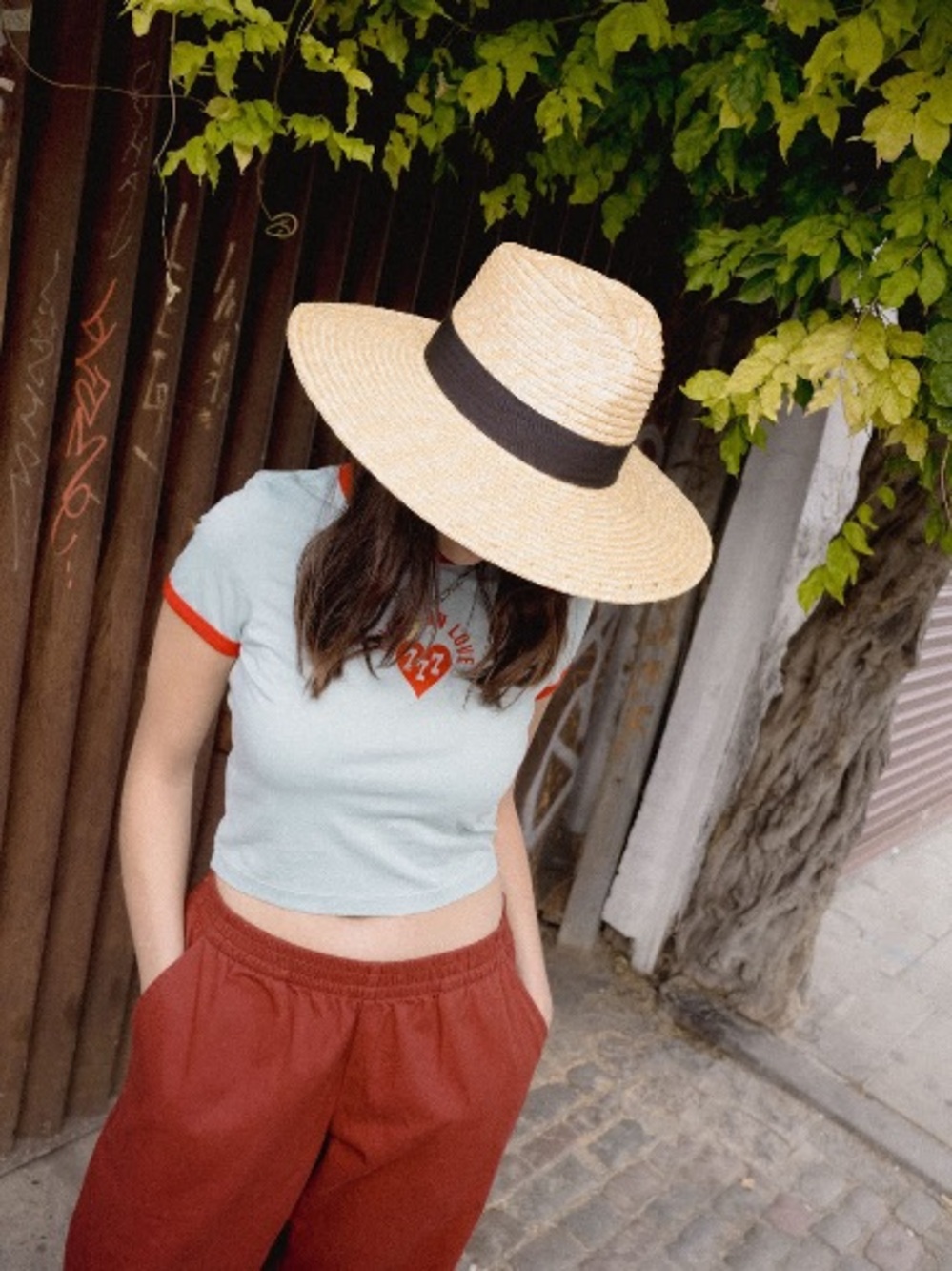 Brixton Joanna Hat Women S Honey Straw Wide Brim Black Band Sun Hat Coastal - Picture 3 of 13
